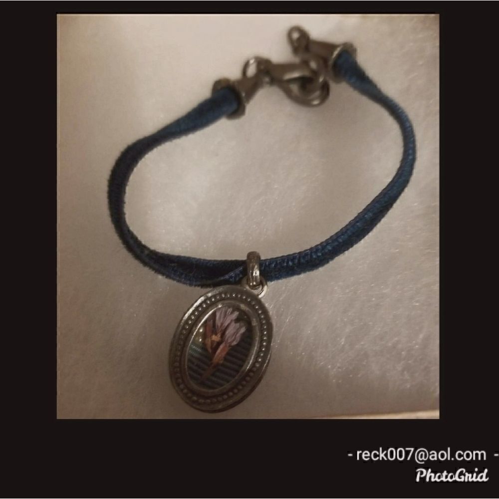 Antique Bracelet with Velvet band
